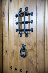 speakeasy and door knocker